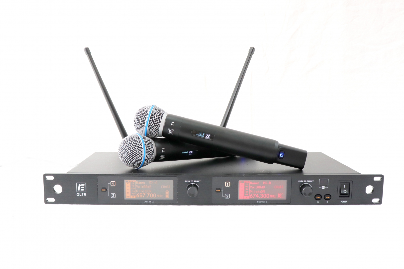 RFIntell QL7R/T1-A 651,800-683,400 МГц 2-канальная радиосистема с 2-мя ручными микрофонами в Ачинске